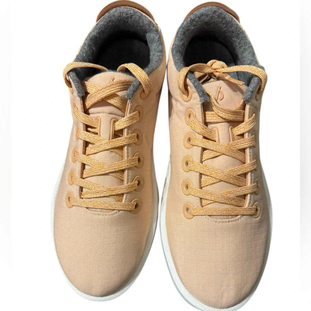 All birds woman’s wool piper sneaker size 7